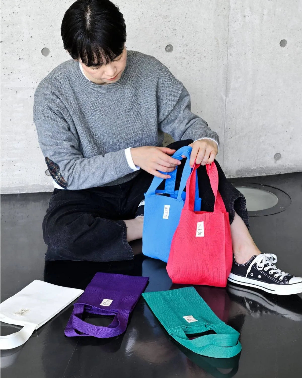 A5をつつむ ニットバッグ