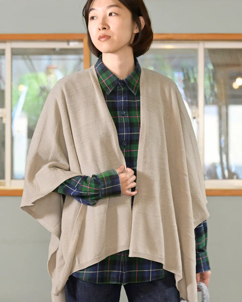 【新品タグ付✨定価13万】ブルーマリン 花刺繍ニット イタリア製 近年高級✨40 洗える羽織るポンチョ 上品なウールボーダー | SAIFUKU -snow country
