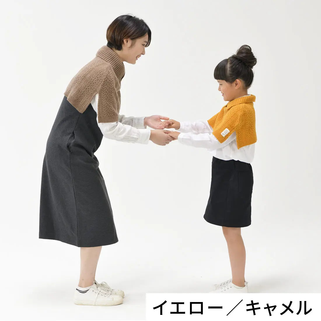ケーブル編みケープ ウール100%