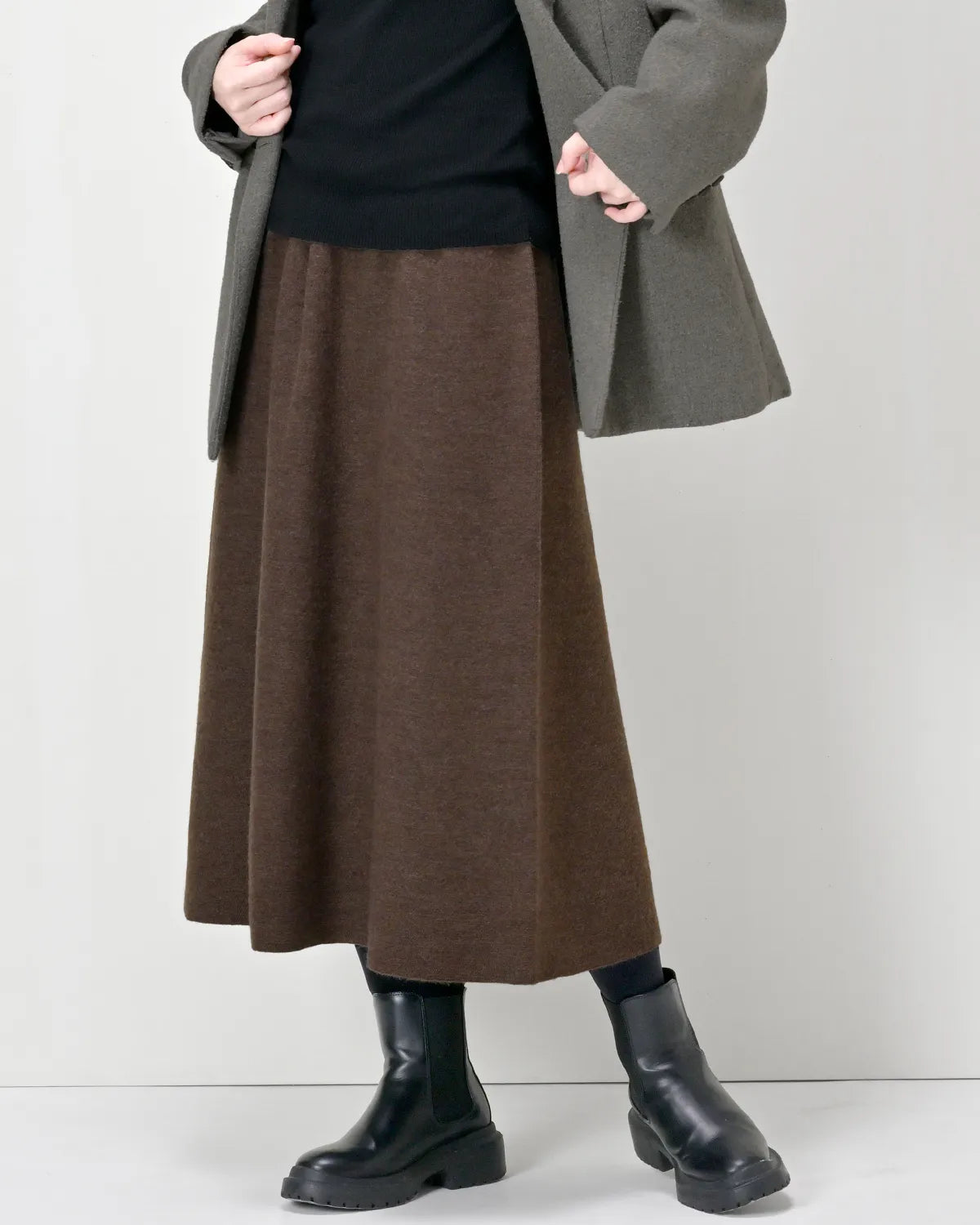 モデル身長：169cm#カラー_01 ブロンズ