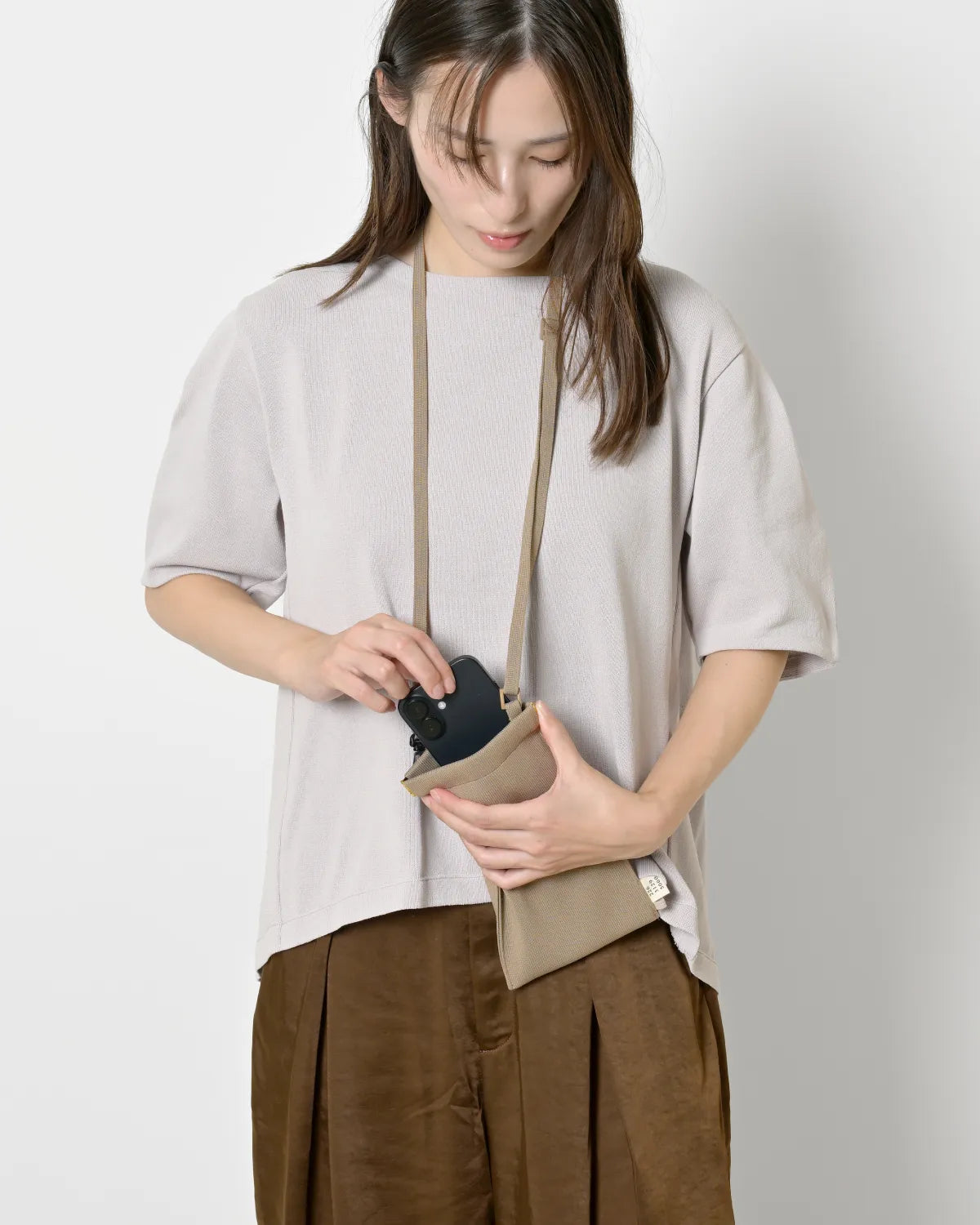 モデル身長：163cm#カラー_01 グレージュ