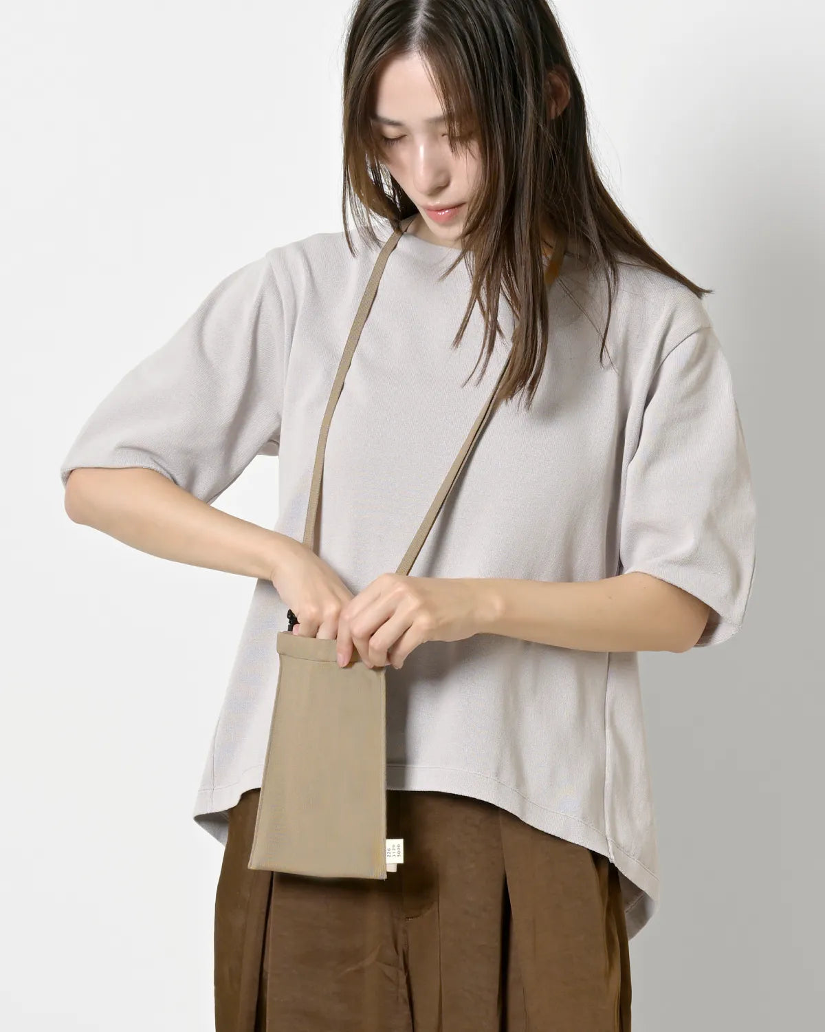 モデル身長：163cm#カラー_01 グレージュ